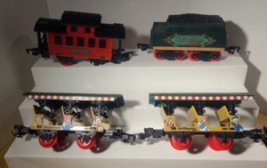 Disney Parks Topolino Ferrovia Lionel Treno 32 Pezzi Ricambio Auto Pista - Foto 1 di 6
