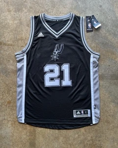 NWT 2014 Authentic Adidas NBA San Antonio Spurs Tim Duncan Christmas Jersey Sz L - Picture 1 of 16
