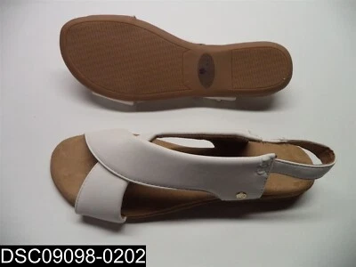 Size 10M Women's Gloria Vanderbilt White Jacey Flat Crossover Sandals - Image 1 of 4