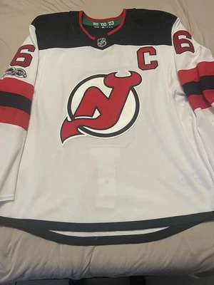 Camiseta deportiva de hockey New Jersey Devils Adidas MiC talla 56 verde Foto 1 de 4