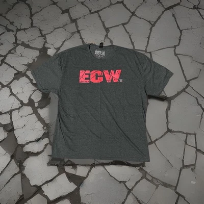 Camiseta para hombre WWE - ECW 2XL Ripple Junction Gildan estilo suave brezo carbón” Foto 1 de 4