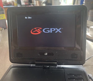 GPX PD701W Portable DVD Player with Screen (7") - Picture 1 of 8