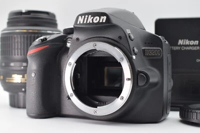 Nikon D3200 Digital SLR Camera AF-S 18-55mm VR Lens [MINT SC: 2703] #1416-1 - Image 1 of 4