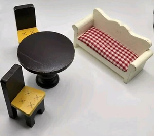 Juego de 4 piezas de muebles de madera vintage para salón comedor KidKraft aspecto Shabby Chic - Imagen 1 de 13