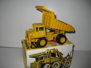 CATERPILLAR 769 B MULDENKIPPER HELLGELB #276.6 GESCHA 1:50 OVP - Picture 1 of 1