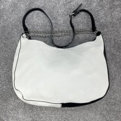 BOLSO DE MANO BLANCO NEGRO ZARA BOLSO DE HOMBRO DE CUERO SINTÉTICO LLEVAR GRANDES VIAJES Y2K Foto 1 de 4