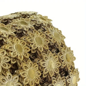 8.9m X 11.4cm Plastik Blumen Kette Rand für DIY Kleidung Vorhänge Sofa Dekor - Bild 1 von 5