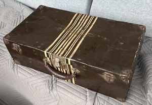 Maleta de metal Gottlich Deco vintage años 1900 mango de cuero PATINA OXID - Imagen 1 de 10