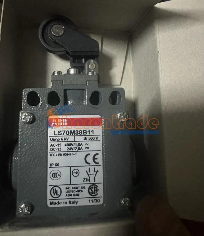 1PC Neu ABB LS70M38B11 Limit Schalter - Bild 1 von 1
