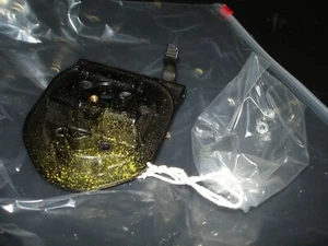 Makita ea6100 61cc on off switch air filter mount   chainsaw part  bin 421 - Picture 1 of 2