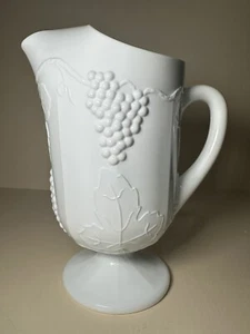 Colony Harvest Leaves And Grapes Milk Glass Pitcher 10 5/8" - Picture 1 of 15