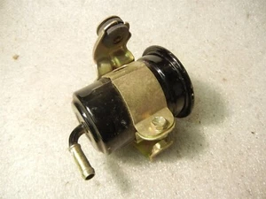 GENUINE Daihatsu f300 FEROZA 1600 1988 - 1997 fuel filter 23300 87625 000 - Picture 1 of 4