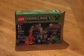LEGO Minecraft - 21113 - Minecraft The Cave - 100% Complete - with box