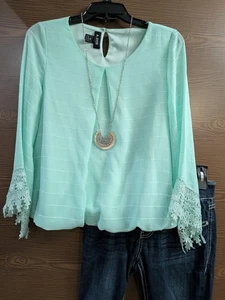 Gr. M A. Byer Damen Bluse hellgrün Spitzenärmel INVPV71 - Bild 1 von 5
