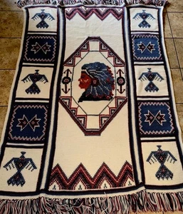 Vintage Handarbeit Indianer Indianer gehäkelt Afghan Decke Überwurf Western RAR - Bild 1 von 7