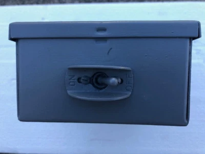 Motor Safety Switch, 3 phases, 30 A, 250 V - Image 1 of 4