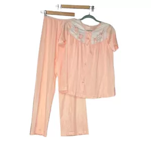 EC Vintage Lorraine 100% Nylon Pajama Set Embroidered Grandma Size 32 XS Small - Picture 1 of 5