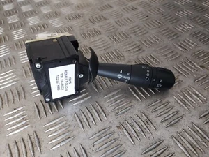 COMMODO Commande Volant Essuie Glace - RENAULT CLIO IV (4) - Réf : 255675887R - Picture 1 of 5