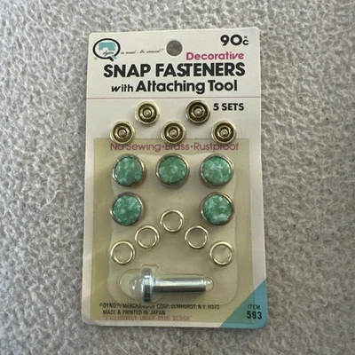 De colección NOS Dyno Decorativo Botón Sujetadores a Presión 5 Juegos con Herramienta Latón 593  Foto 1 de 4