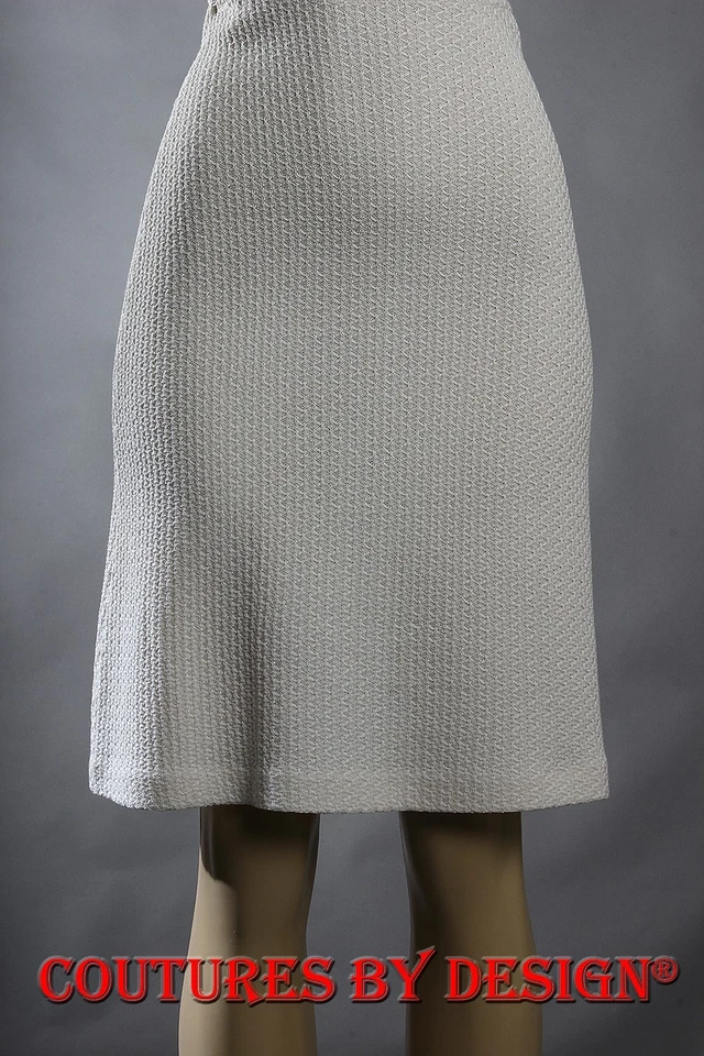 Falda acampanada tejida gofre St John Knits crema talla 0 nueva con etiquetas precio de venta sugerido por el fabricante $495 Foto 1 de 1
