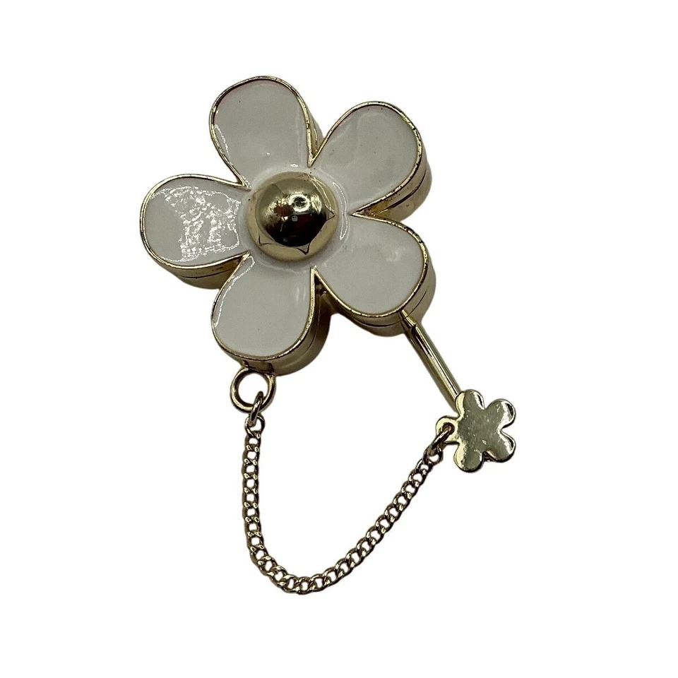 Marc Jacobs Flor Margarita Broche Prendedor Oro Blanco Esmalte Cadena Dije Colgante Foto 1 de 4