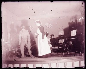 LATE 1800s or EARLY 1900s GLASS NEGATIVE, PLAY SET-5 - Picture 1 of 2