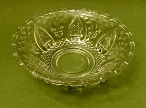 KIG Diamond Pattern Glass Candy Dish with Flame & Fleur de Lis Cuts / Malaysia - Picture 1 of 5