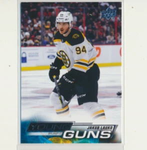 2022-23 Upper Deck Series 2 Young Guns 468 Jakub Lauko Boston Bruins - Picture 1 of 2