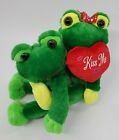 Publix  Frogs Boy Girl Kiss Me Heart Valentine's Day Plush Stuffed Toy Frog B310