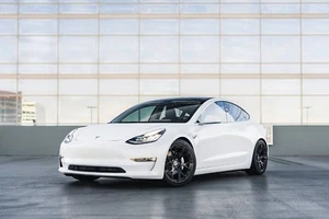 Signature Forged Wheels SV503 19" inch Monoblock - Tesla Model 3 Performance P3D - Picture 1 of 5