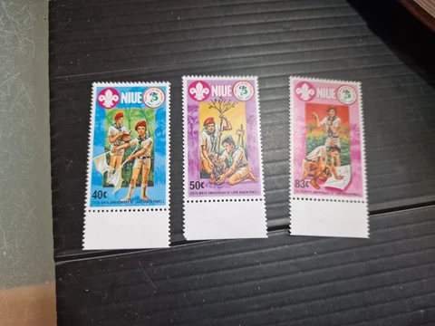 NIUE 1983 SG 479-481 75TH ANNIV OF BOY SCOUTS MNH Cover
