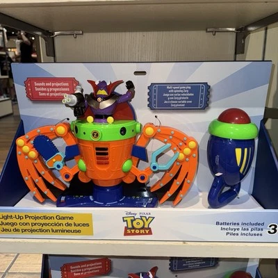 Jogo de projeção Toy Story Light Up Space Ranger Spin novo na caixa! - Imagem 1 de 4