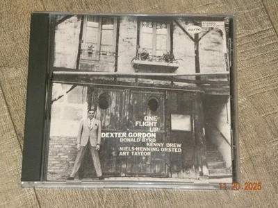 DEXTER GORDON - One Flight Up cd Blue Note ‎Jazz - FREE Shipping! - Image 1 of 2