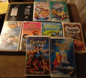 Lot of 10 ANIMATED CHILDREN'S VHS Tapes - Walt Disney  Sinbad  Secret of NIMH + - Bild 1 von 1