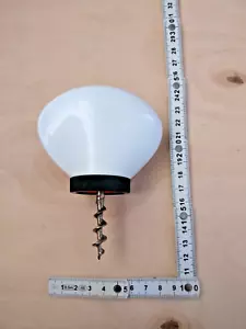 Rare Vtg Retro White plastic Sieger 600 shape corkscrew Wine Opener - Picture 1 of 8