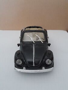 Polistil metallo - Volkswagen Maggiolino nero - scala 1/24 - 