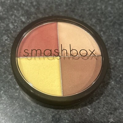 smashbox highlighter quad smashing reel 52011 .21 oz / 6g Full Size - Image 1 of 3