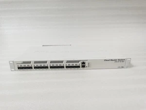 Przełącznik routera chmurowego Mikrotik CRS317-1G-16S+RM, 16x SFP+, 1x GB - Zdjęcie 1 z 5