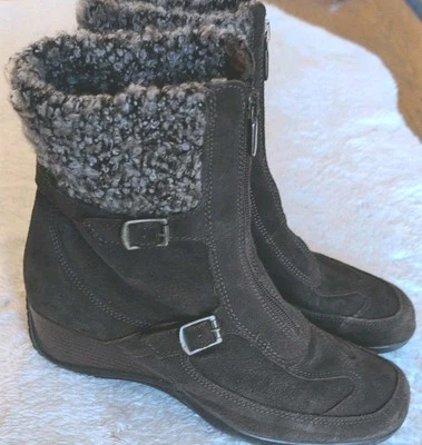 US 8.5/EU 38.5 Aquatalia Mujer Marrón Gamuza Cremallera Cuña Tejido Botines Hebilla Foto 1 de 4