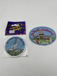 Lotto di 2 toppe vintage vintage NUOVE ST. PAULS, CATTEDRALE Salisbury Londra Inghilterra - Foto 1 di 7