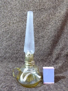 Kleine 3'''Flachbrenner Petroleumlampe Öllampe Nachtlampe J.C. Giessing Nürnberg - Bild 1 von 8