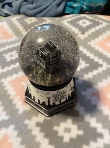 Lenox Haunted Village Lighted Waterglobe ~ Multi-Color + Scary Sounds - Picture 1 of 6