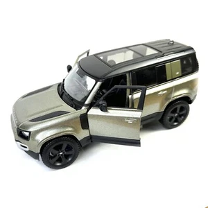 Bburago 1:24 Scale Model Diecast Land Rover Defender 110 Green - Collectible Toy - Picture 1 of 7