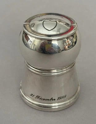 Christofle Dom Perignon Silver Cork Saver December 31 1999 Millennium Edition - Image 1 of 4