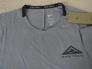 Nike Dri-FIT Trail “Solar Chase” S/S Perf. Running Top, NWT - Men’s M - Grey $65 - Picture 1 of 13
