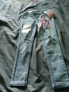 NWT Girls Blue SQUEEZE Skinny Jeans Size 8 With Accessory - Picture 1 of 4
