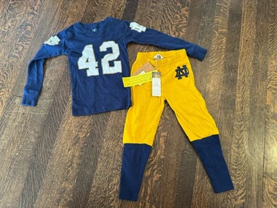 Nuevo con etiquetas Pijama de fútbol Notre Dame talla 3 Wes and Willy algodón orgánico Foto 1 de 4