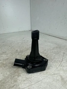 Sensor de nivel de aceite gasolina Volkswagen Passat CC 2011 03C907660M ZUK11783 - Imagen 1 de 4