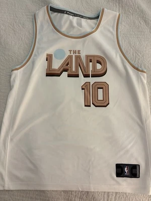 Darius Garland #10 Cleveland Cavaliers Men's Cavs Jersey Large L Fanatics - Image 1 of 4