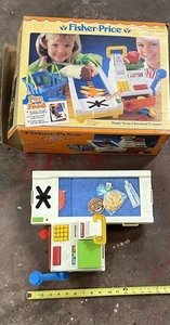 VINTAGE FISHER PRICE #2102 FUN WITH FOOD MAGIC SCAN CHECKOUT COUNTER-B.O. w/O.B - Picture 1 of 6